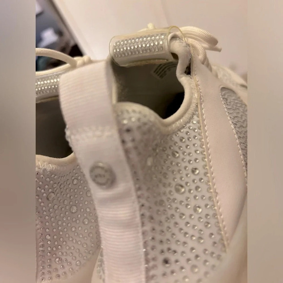 Steve Madden Women's Maxima Sneaker, size 9. - Picture 11 of 11